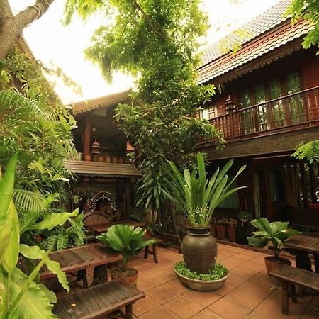 Baifern Homestay Phranakhonszi Ajutthaja Kültér fotó