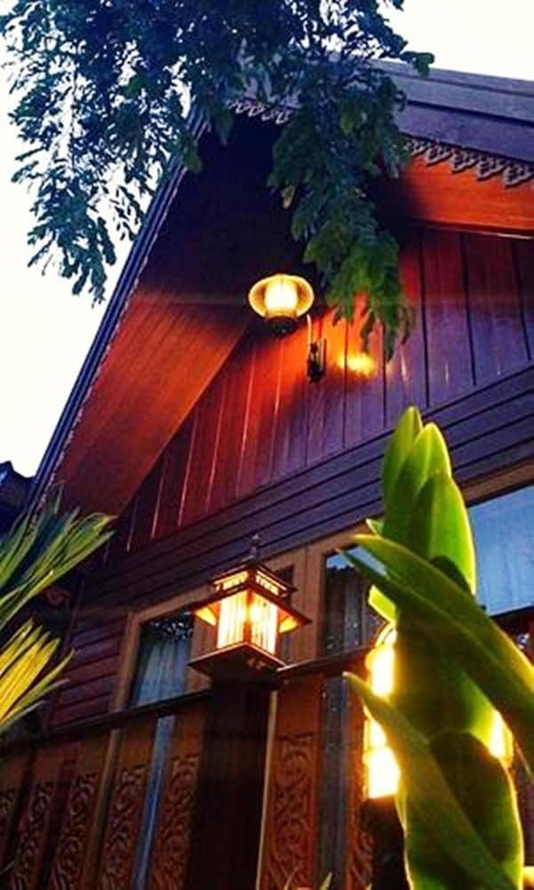 Baifern Homestay Phranakhonszi Ajutthaja Kültér fotó