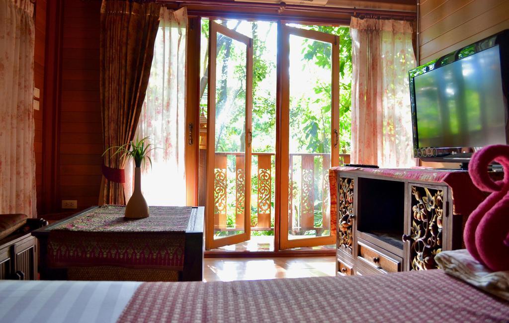 Baifern Homestay Phranakhonszi Ajutthaja Kültér fotó