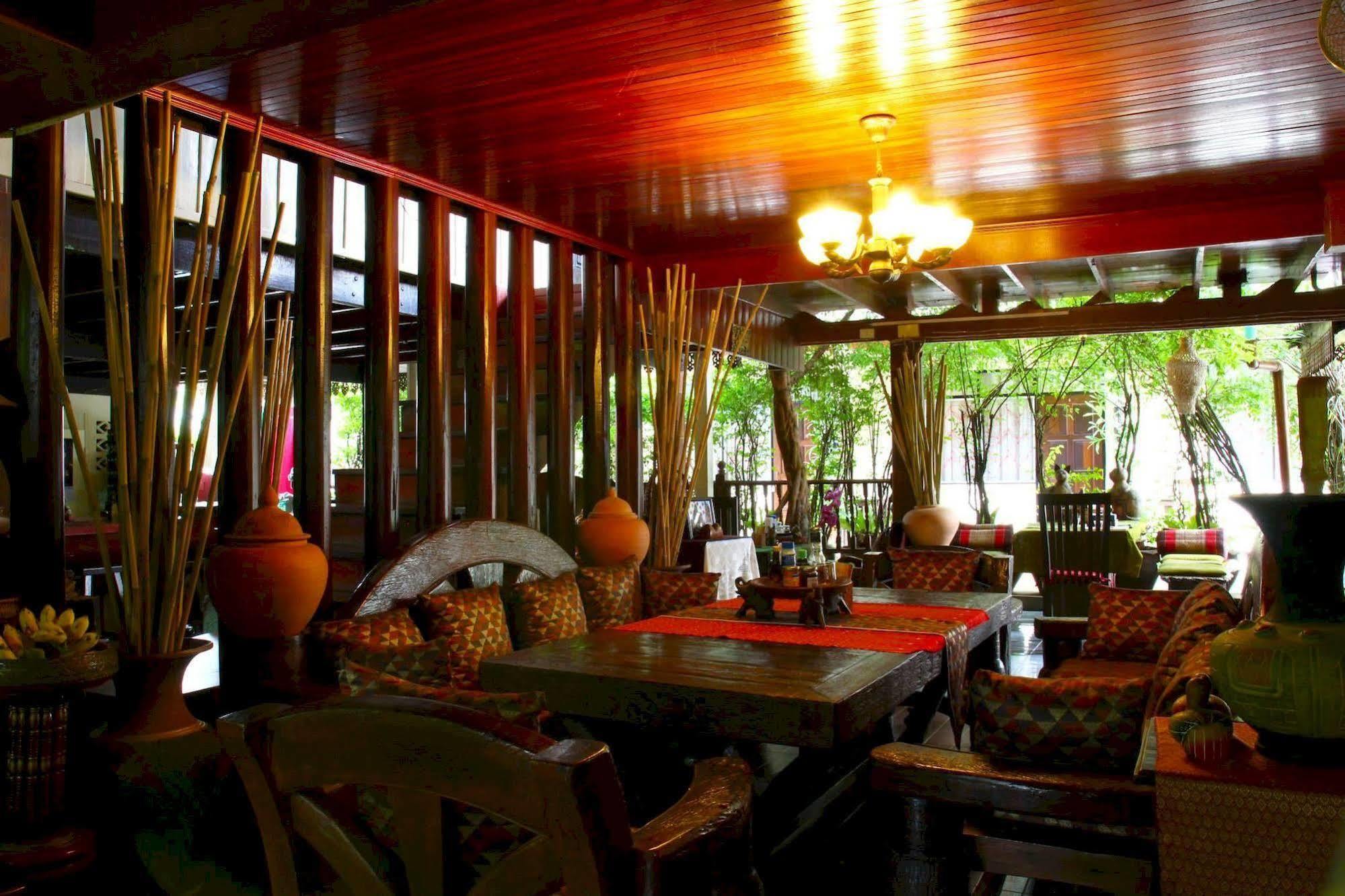 Baifern Homestay Phranakhonszi Ajutthaja Kültér fotó